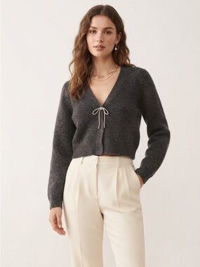 New H&M Wool Blend Grey Bow Front Cropped Ribbed Sweater Size Small